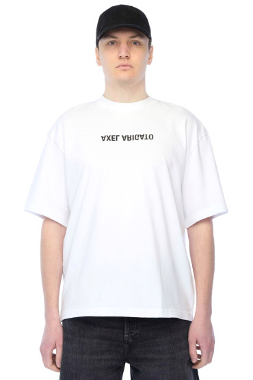 Купить оригинал Футболка AAm16006 от бренда AXEL ARIGATO Футболка AXEL ARIGATO AAm16006