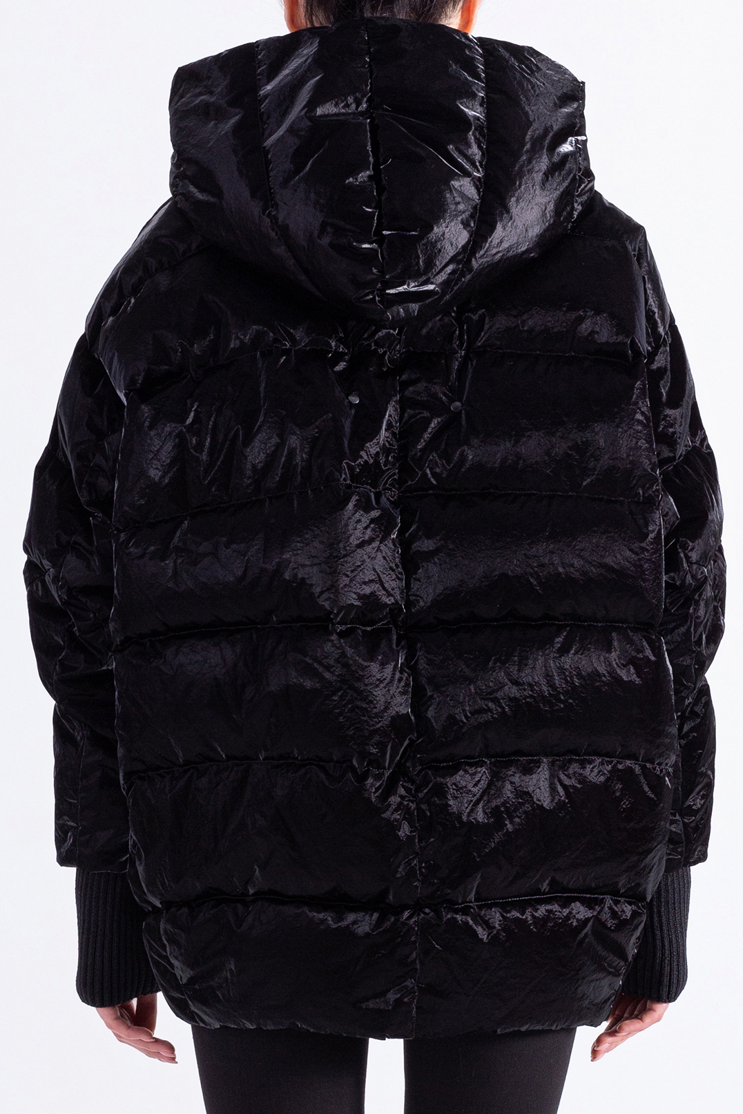 Пуховик з капюшоном AHIRAIN AHR29002