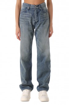 Удлиненные джинсы с эффектом потертостей