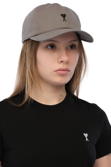 Кепка AMI PARIS AMIa16009