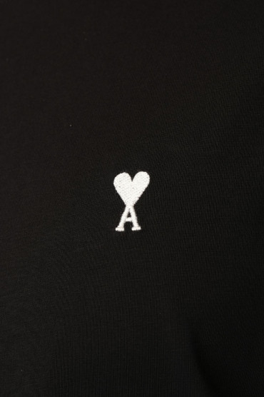 Футболка AMI PARIS AMIm16004