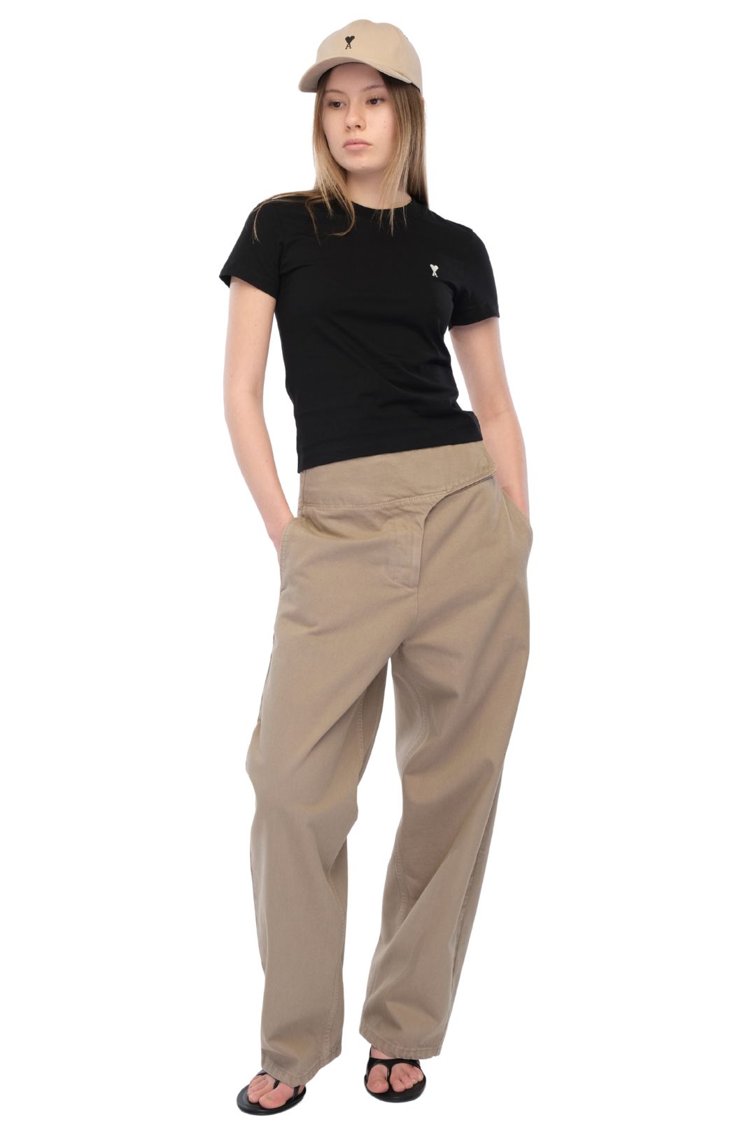 Джинсы AMI PARIS AMIw16016