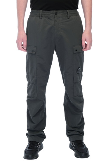 Купить оригинал Брюки карго CP26018 от бренда C.P.COMPANY Брюки карго C.P.COMPANY CP26018
