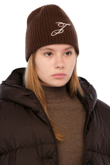 Шапка JACQUEMUS JACa25011