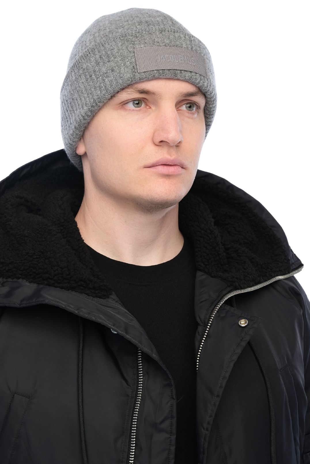 Шапка JACQUEMUS JACa26007