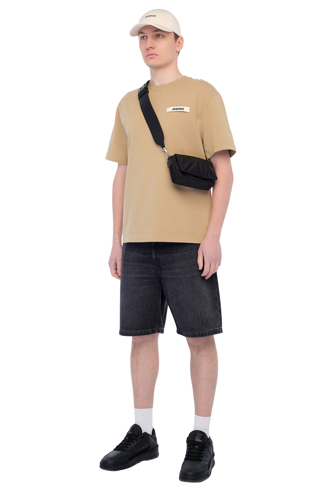 Футболка JACQUEMUS JACm16005