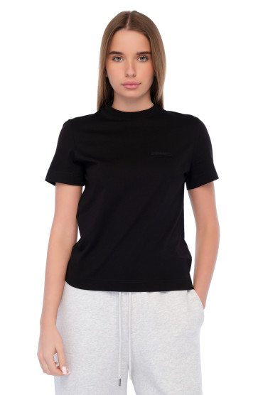 Купить оригинал Футболка JACw16022 от бренда JACQUEMUS Футболка JACQUEMUS JACw16022