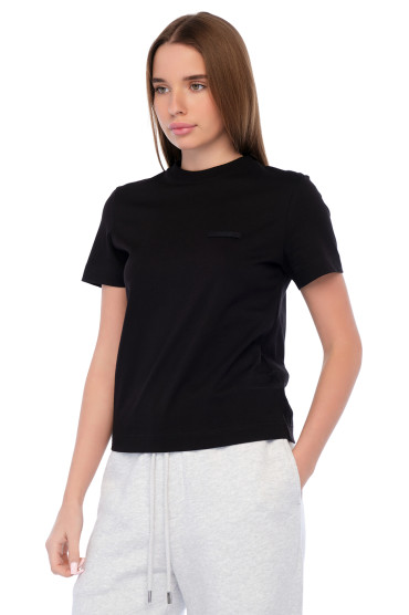 Купить оригинал Футболка JACw16022 от бренда JACQUEMUS Футболка JACQUEMUS JACw16022