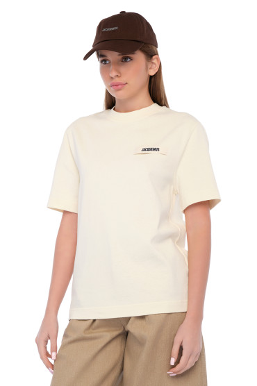 Купить оригинал Футболка JACw16027 от бренда JACQUEMUS Футболка JACQUEMUS JACw16027