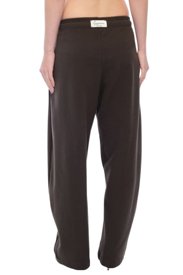 Купить оригинал Брюки JACw26017 от бренда JACQUEMUS Брюки JACQUEMUS JACw26017