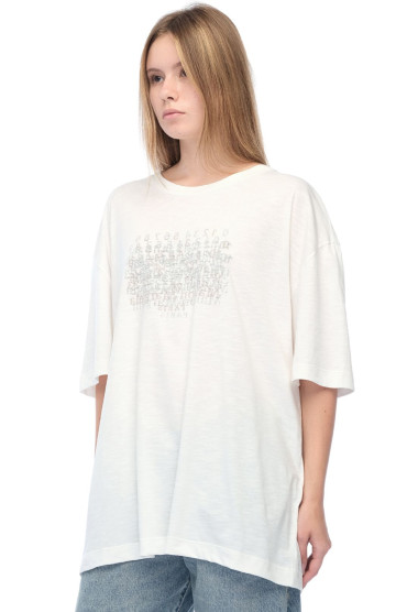 Купить оригинал Футболка MMMw16001 от бренда MAISON MARGIELA Футболка MAISON MARGIELA MMMw16001