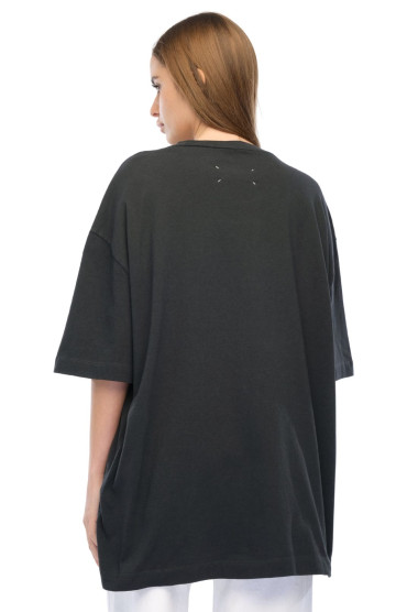 Купить оригинал Футболка MMMw16007 от бренда MAISON MARGIELA Футболка MAISON MARGIELA MMMw16007