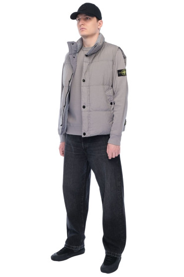 Купить оригинал Пуховий жилет STm26045 от бренда STONE ISLAND Пуховий жилет STONE ISLAND STm26045