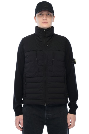 Купить оригинал Пуховий жилет STm26046 от бренда STONE ISLAND Пуховий жилет STONE ISLAND STm26046