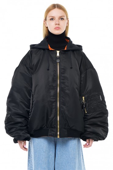Двосторонній бомбер oversize VETEMENTS VET23010