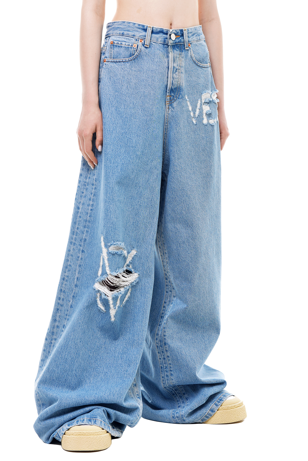 Подовжені джинси з ефектом потертостей VETEMENTS VET23016