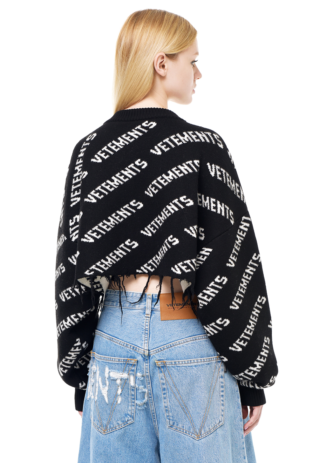 Светр oversize VETEMENTS VET23019