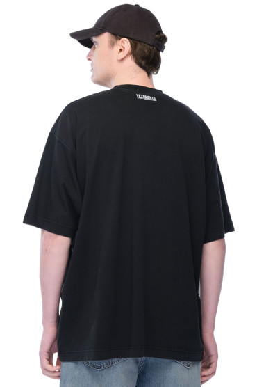 Футболка VETEMENTS VETm16007