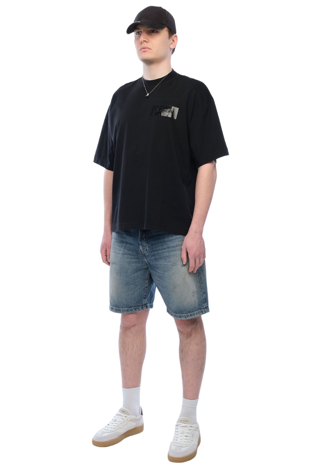 Футболка VETEMENTS VETm16011