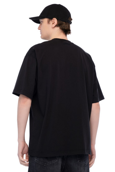 Футболка VETEMENTS VETm16023