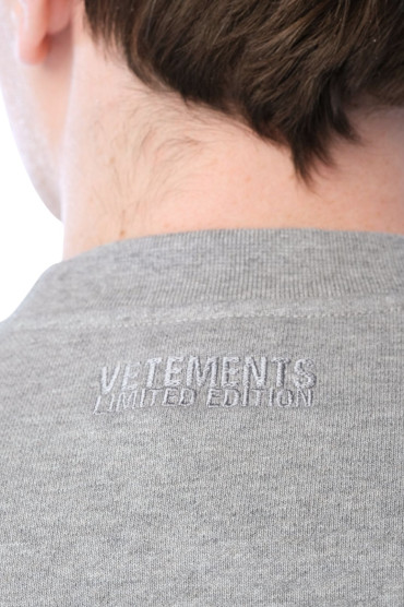 Купить оригинал Світшот Nerd VETm16032 от бренда VETEMENTS Світшот Nerd VETEMENTS VETm16032