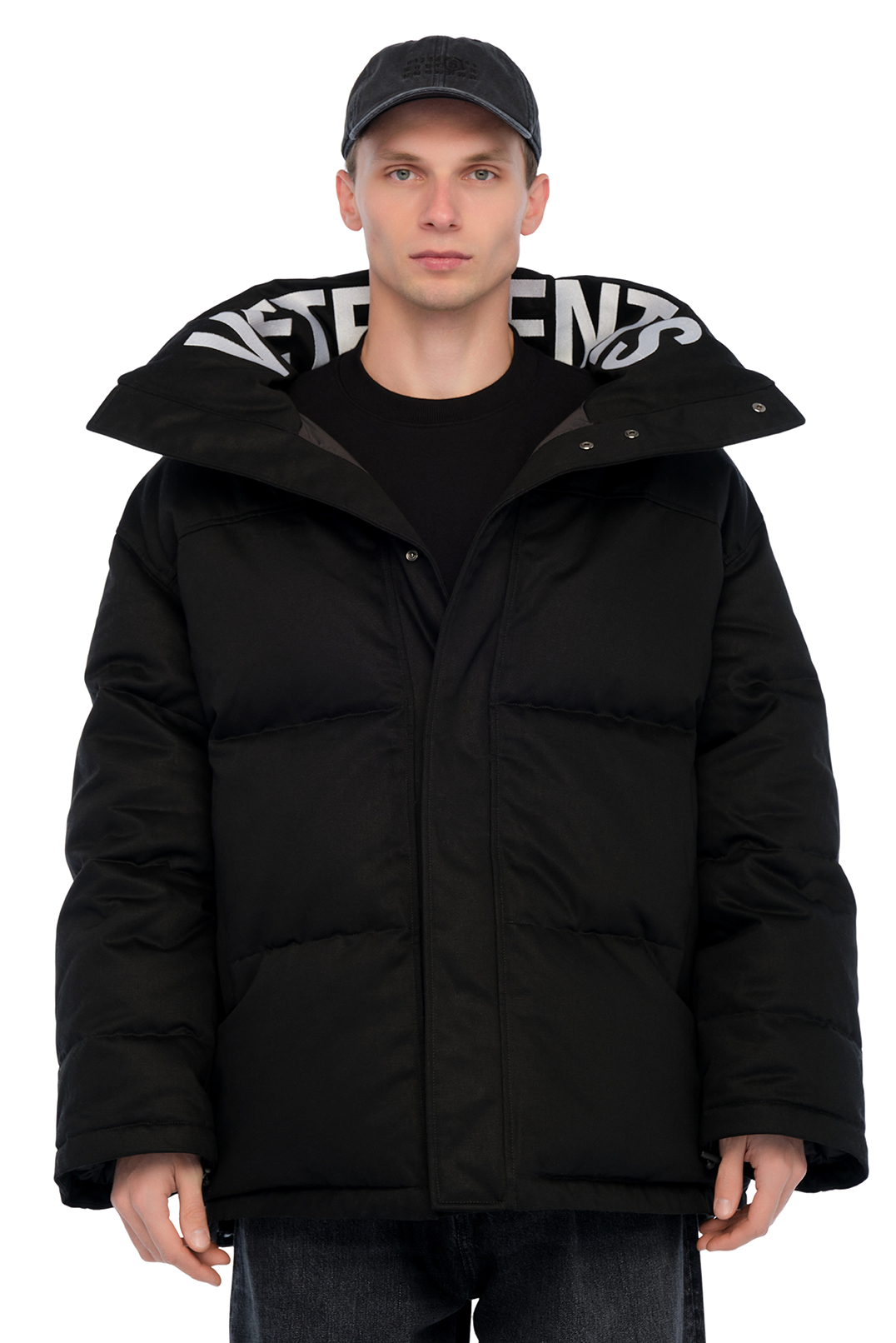 Пуховик oversize VETEMENTS VETm24002