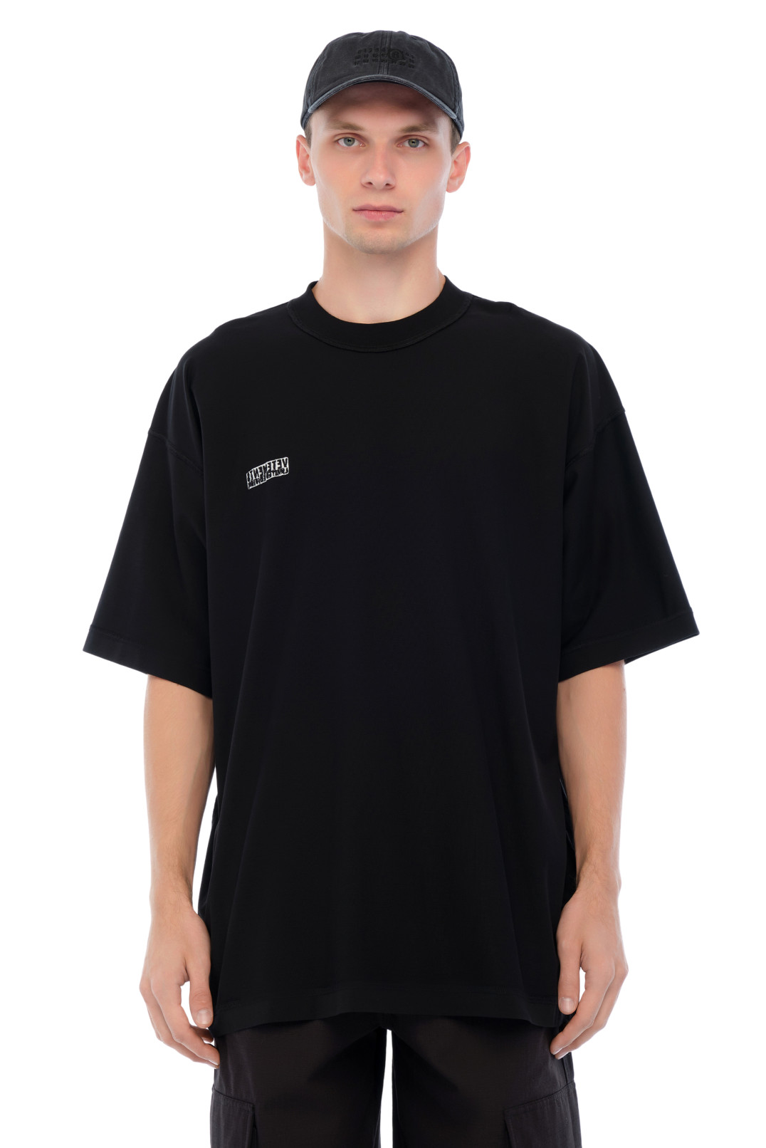 Футболка oversize VETEMENTS VETm24011