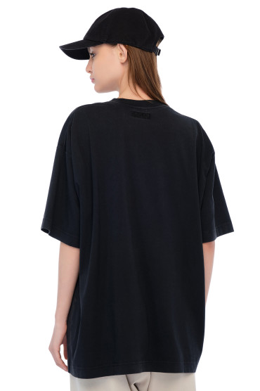 Футболка VETEMENTS VETw16013