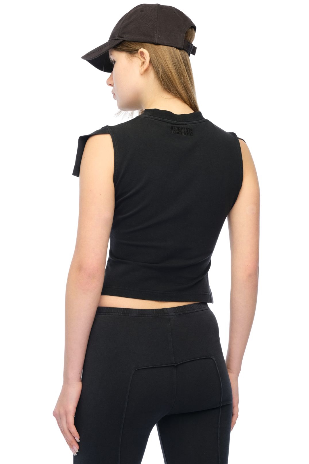 Футболка VETEMENTS VETw16014