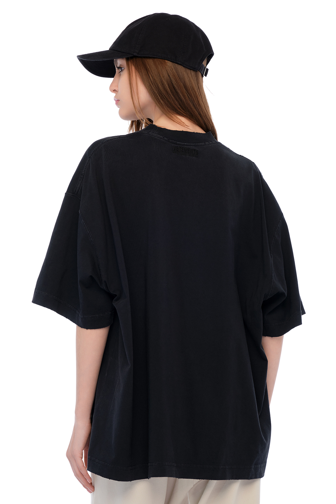 Футболка VETEMENTS VETw16024