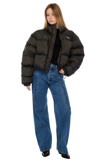 Пуховик VETEMENTS VETw25009