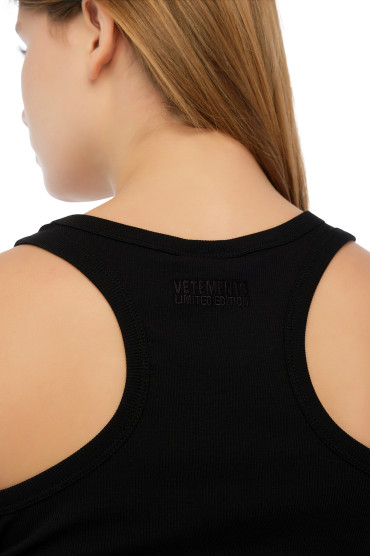 Топ VETEMENTS VETw25013
