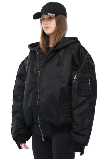 Куртка VETEMENTS VETw26005