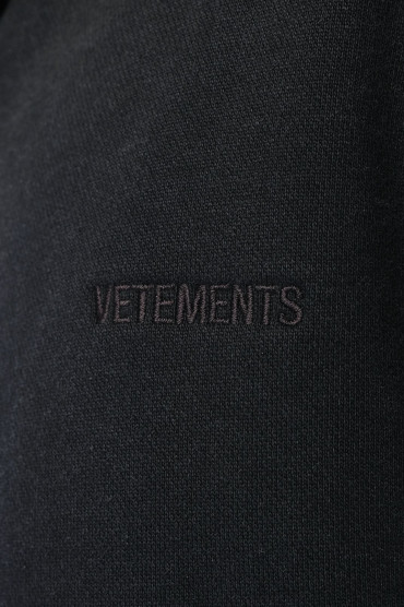 Кардиган VETEMENTS VETw26012